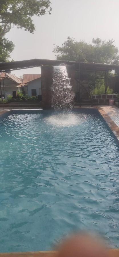 Resort Park View Kathiyawadi Matheran Εξωτερικό φωτογραφία
